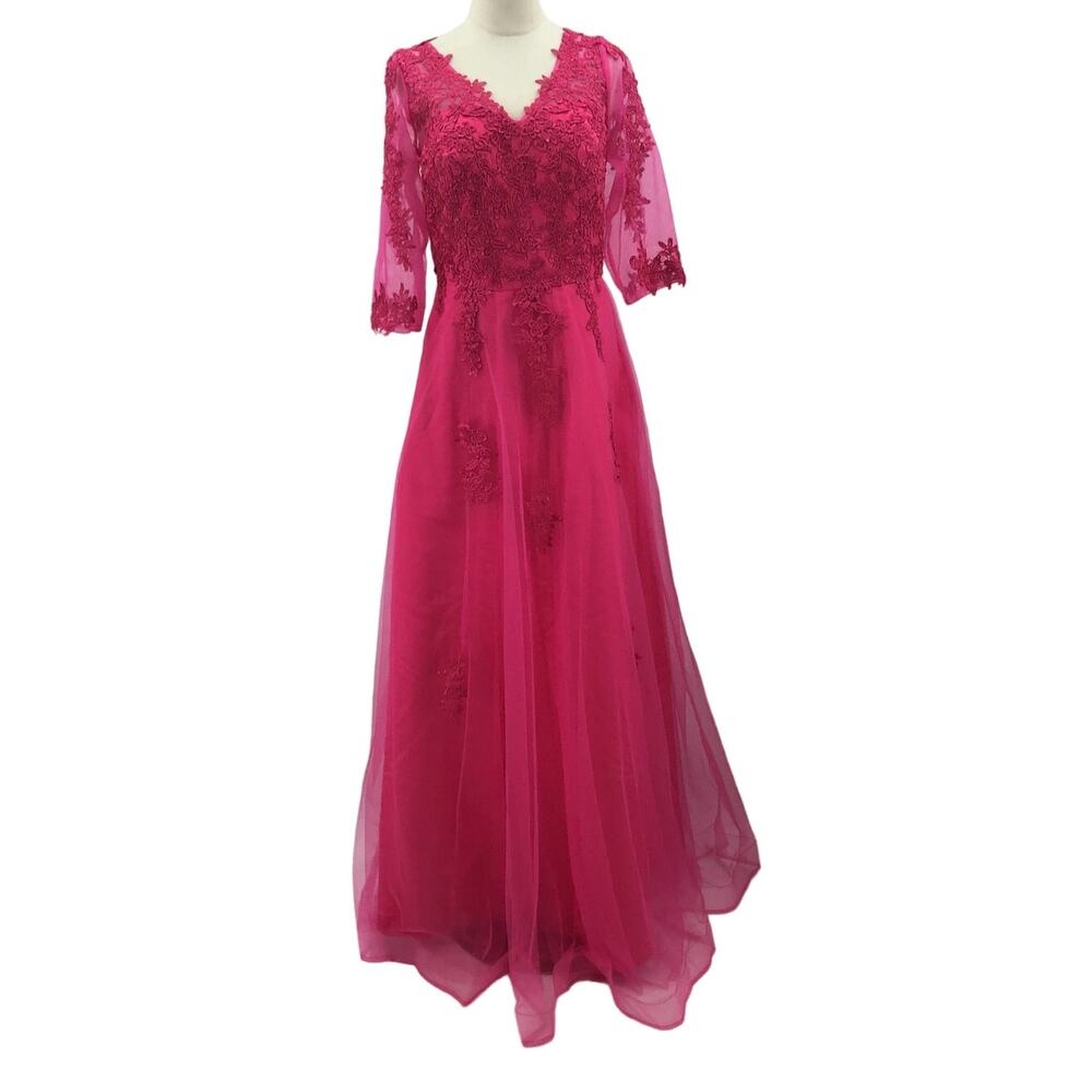 Elegant Pink Lace Maxi Dress